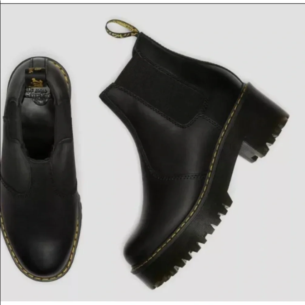 New Dr Martens Rometty Black Boots Size 7, 9